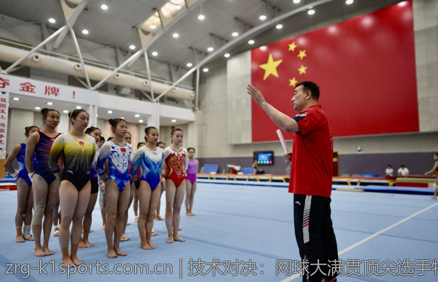 技术对决：网球大满贯顶尖选手特写